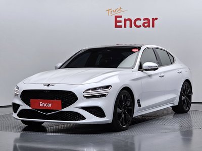 صورة 1 لـ 2021 Genesis THE NEW G70