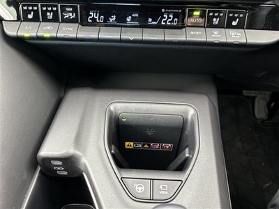 TOYOTA CROWN CROSSOVER - 9