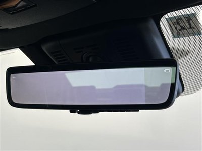 TOYOTA CROWN CROSSOVER - 6