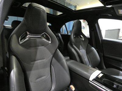 صورة مصغرة 34 لـ 2024 Mercedes-BENZ C-CLASS AMG