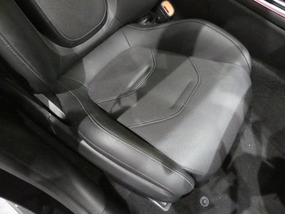 صورة مصغرة 36 لـ 2024 Mercedes-BENZ C-CLASS AMG