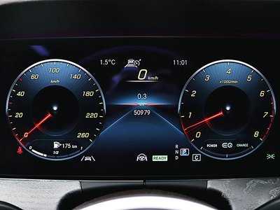 MERCEDES-BENZ CLS - 8