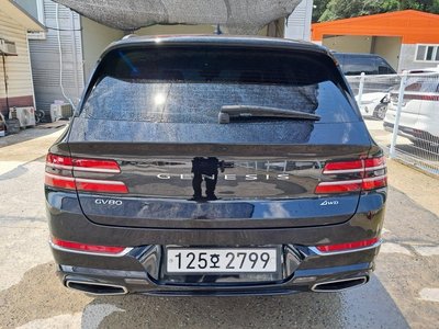 GENESIS GV80 - 3