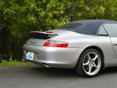 صورة مصغرة 24 لـ 2003 Porsche 911