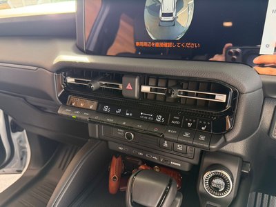 2025 Toyota LAND CRUISER 250 — миниатюра 43