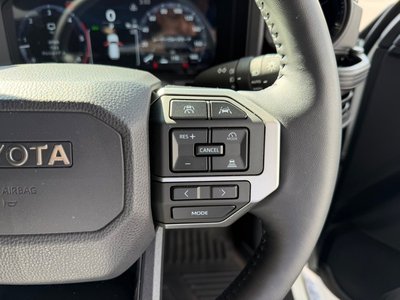 2025 Toyota LAND CRUISER 250 — миниатюра 38