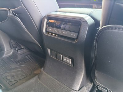 2025 Toyota LAND CRUISER 250 — миниатюра 51