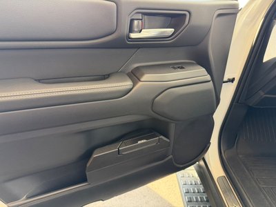 2025 Toyota LAND CRUISER 250 — миниатюра 57