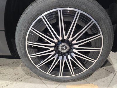 MERCEDES-BENZ GLB - 5