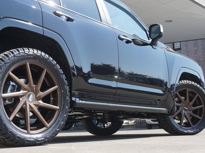 TOYOTA LAND CRUISER 300 - 2