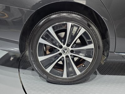 MERCEDES-BENZ E-CLASS - 6