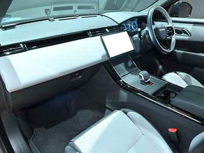 2023 LAND Rover RANGE ROVER VELAR — миниатюра 11