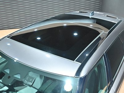 صورة 9 لـ 2023 LAND ROVER RANGE ROVER VELAR