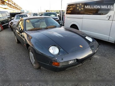 PORSCHE 928 - 1