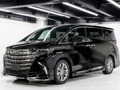 2026 Toyota ALPHARD — фото 1