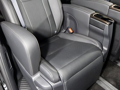 2026 Toyota ALPHARD — миниатюра 42