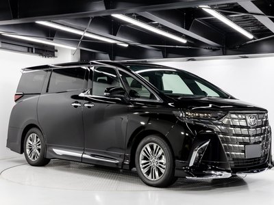2026 Toyota ALPHARD — фото 4