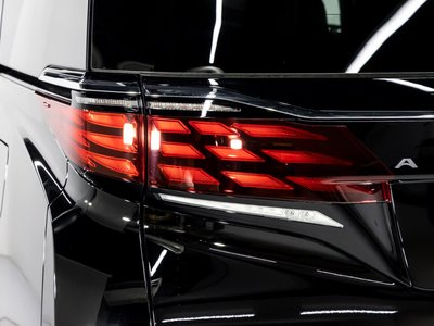 2026 Toyota ALPHARD — миниатюра 16