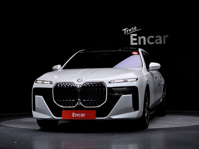BMW 7 SERIES - 2