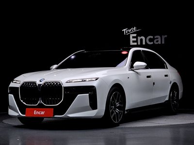 BMW 7 SERIES - 1