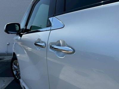 صورة مصغرة 30 لـ 2023 Toyota ALPHARD