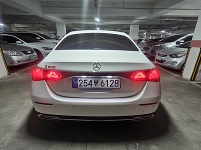 MERCEDES-BENZ E-CLASS - 3
