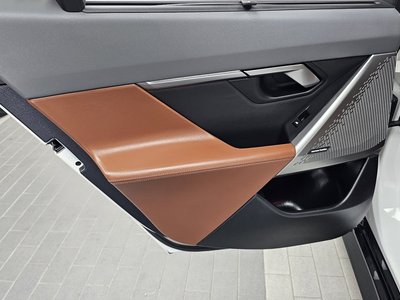 صورة مصغرة 15 لـ 2024 BMW 5 SERIES