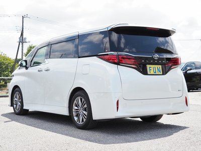 2024 Toyota ALPHARD — фото 6