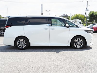 2024 Toyota ALPHARD — фото 9