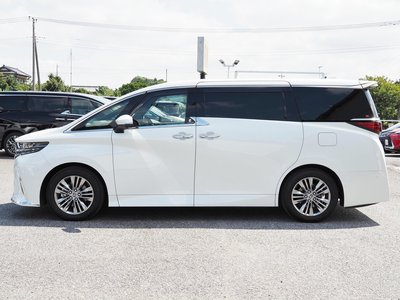 2024 Toyota ALPHARD — фото 8