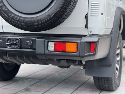 2025 Toyota LAND CRUISER 70 缩略图 37