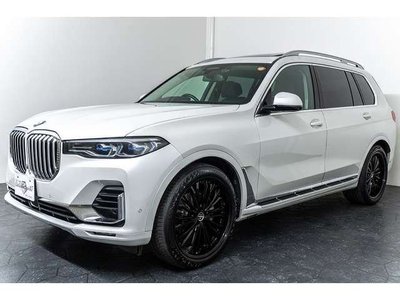 BMW X7 - 7