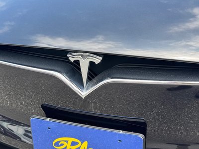 2017 Tesla MODEL X 缩略图 14