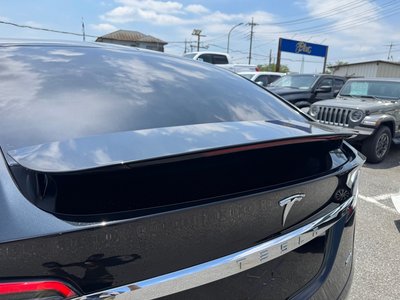 2017 Tesla MODEL X 缩略图 17