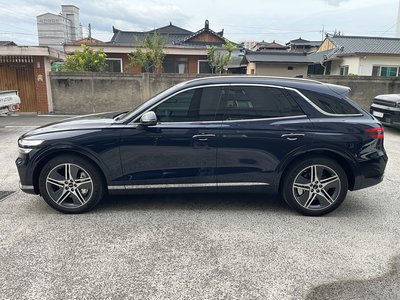 2026 Genesis ELECTRIFIED GV70 photo 4