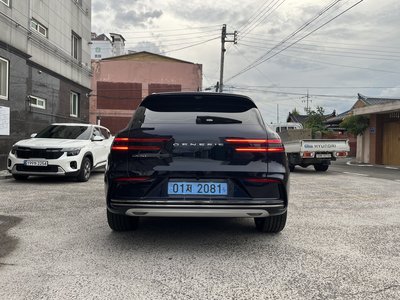 2026 Genesis ELECTRIFIED GV70 photo 3