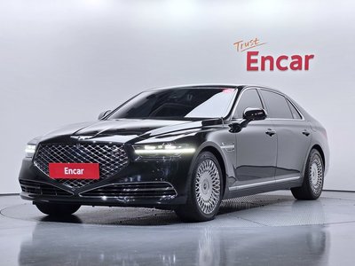 2021 Genesis G90 — фото 1