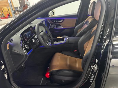 MERCEDES-BENZ E-CLASS - 8