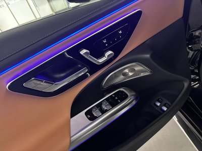 MERCEDES-BENZ E-CLASS - 10