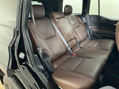 TOYOTA LAND CRUISER 250 - 6