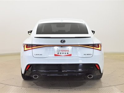 LEXUS IS - 3