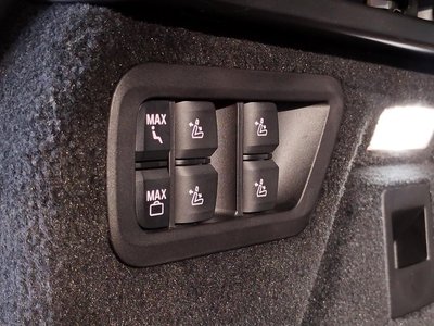 2021 BMW X7 — миниатюра 58