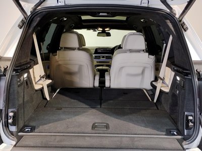2021 BMW X7 — миниатюра 57