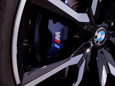 2021 BMW X7 — миниатюра 14