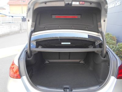 MERCEDES-BENZ C-CLASS - 6