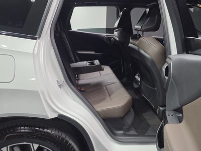 2026 BMW X3 缩略图 12