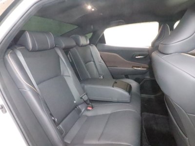 صورة 9 لـ 2023 Toyota CROWN CROSSOVER
