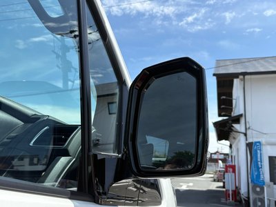 TOYOTA GRAND ACE - 8