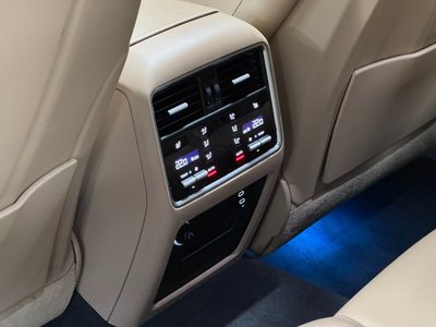 صورة مصغرة 13 لـ 2021 Porsche CAYENNE