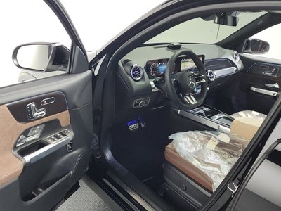 MERCEDES-BENZ GLB - 10